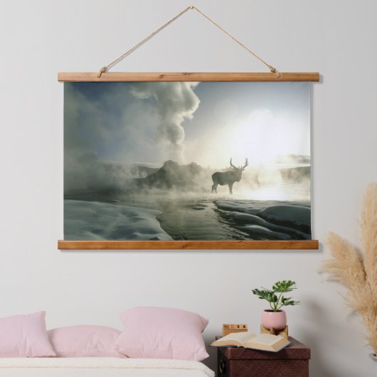 キャッスルゲイザーでのエルクサンライズシルエット 吊り下げ型タペストリー (寝室)