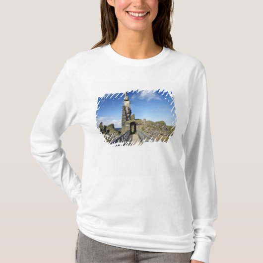 キャッスル シンクレア ガニゴー城, ウィック, ケイスネス, 2 Tシャツ (正面)