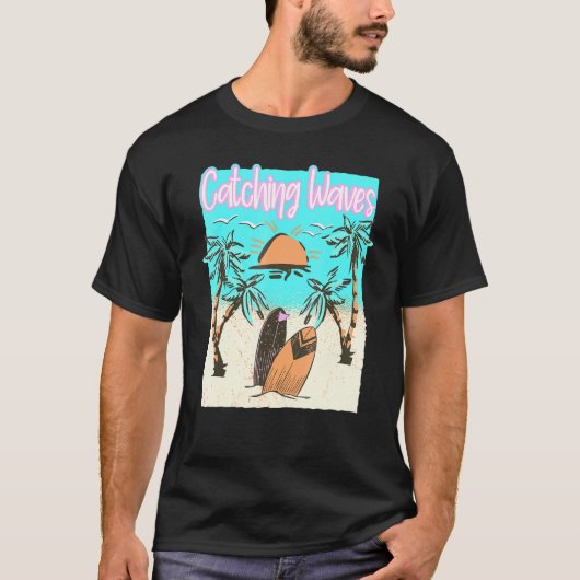 キャッチ波サーフィンビーチヴィンテージサーフ Tシャツ (正面)
