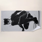 キャットウーマンインクブラシポーズ ビーチタオル (正面)