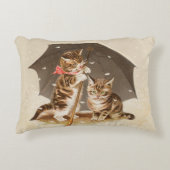 キャットキットン子猫アンティークヴィンテージかわいらしかわいい アクセントクッション (正面)
