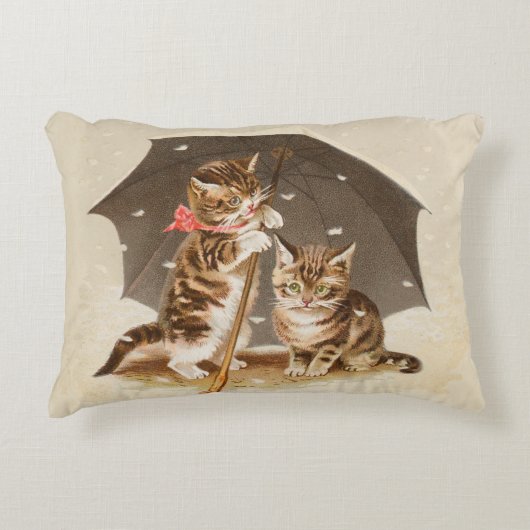 キャットキットン子猫アンティークヴィンテージかわいらしかわいい アクセントクッション (正面)