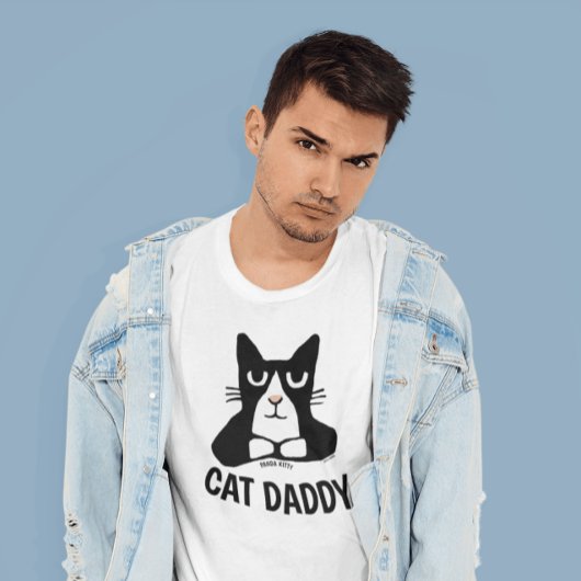 キャットダディ、キャットパパタキシドパンダ子猫Tシャツ Tシャツ