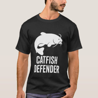 キャットフィッシュディフェンダー - ナマズのためのミニマリストなデザイン 釣り人向け Tシャツ