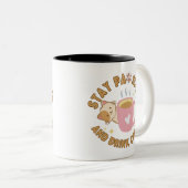 キャットフルコーヒービア – ステイPAWsitive Art ツートーンマグカップ (正面右)