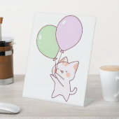 キャットホールディングバルーンスケッチ 台座サイン (インサイチュ)