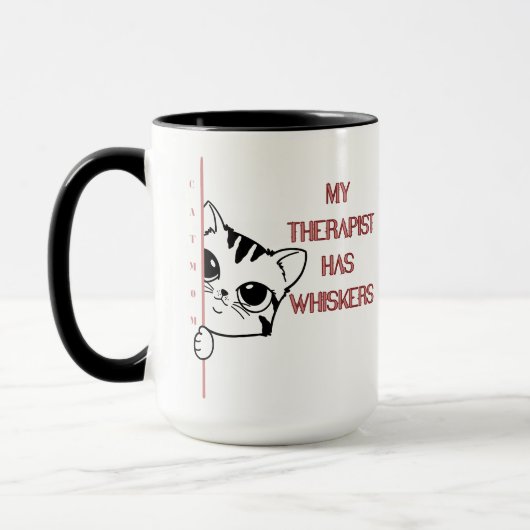 キャットママ私のセラピストはヒゲが生えている マグカップ (左)