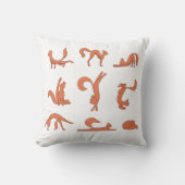 キャットヨガ クッション (正面)