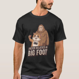 キャット・アンド・ビッグおもしろいフット Tシャツ