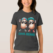 キャップとおもしろいスニーカーをクール着た豆 トライブレンドＴシャツ (正面)