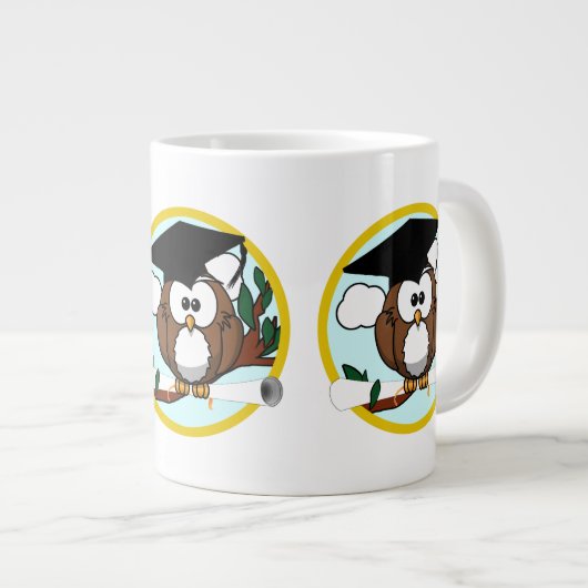 キャップ&ディプロマ付きかわいい卒業式フクロウ ジャンボコーヒーマグカップ (正面右)