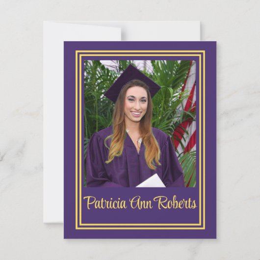 キャップ&ディプロマ写真、紫と金ゴールド卒業 招待状 (裏面)