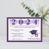 キャップ&ディプロマ、ホワイト&パープル卒業 招待状 (スタンド正面)