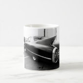 キャデラックのひれNのクロム コーヒーマグカップ (中央)