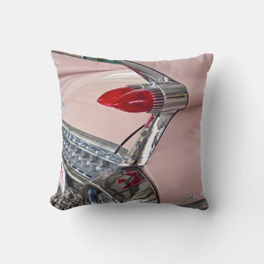 キャデラックセダンデヴィルの後部 クッション (正面)