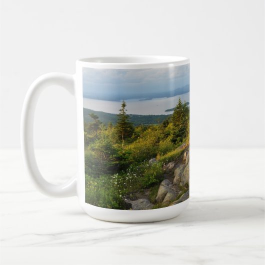 キャデラック山のアカディア国立公園のメインのマグ コーヒーマグカップ (左)