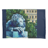 キャナリーを食べた猫 枕カバー (正面)