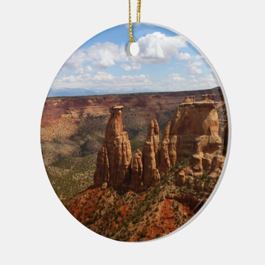 キャニオンリムトレイルから見るコロラドモニュメント セラミックオーナメント (左)