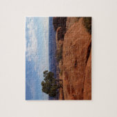 キャニョンランズ国立公園の赤い岩の木 ジグソーパズル (縦)