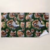 キャバリエスパニエル犬コラージュ、ビーチタオル ビーチタオル (正面)