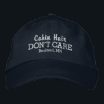 キャビンおもしろいヘアは気にカスタム町/湖の名前 刺繍入りキャップ<br><div class="desc">おもしろい「キャビンヘ読アは気にしない」野球のハット。客室または湖のお気に入りの町の名前を追加（または削除）。簡単に文字と帽子の色を変更。あなたは船室に北に向かうか、湖で1日を過ごすかにかかわらず、これはすぐにあなたの"帽子に行く。</div>