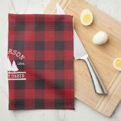 キャビンの家族名レッドバッファロープレイド キッチンタオル (四つ折り)