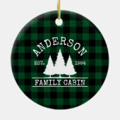 キャビンファミリーネームグリーンバッファロープレイド セラミックオーナメント (裏面)