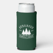 キャビンファミリーネームフォレストグリーン スリム缶クーラー (Seltzer正面)