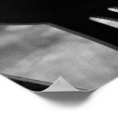 キャビン窓16x20の白黒の木製チェア ポスター (角)