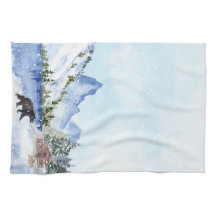 キャビン、湖、山、木、クマの冬のシーン