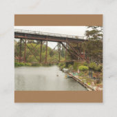 キャピトラ風光明媚な水路と橋 スクエア名刺 (裏面)