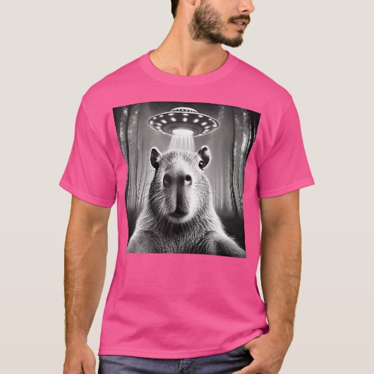 キャピバおもしろいラセルフィーウホスエイリアン Tシャツ (正面)