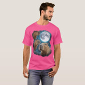 キャピバラが月で遠吠え Tシャツ (正面フル)