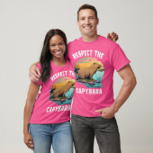 キャピバラの動物キャピバラおもしろいの恋人を尊敬 Tシャツ (ユニセックス)