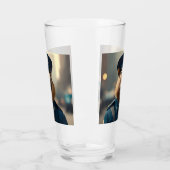 キャピバラ保将校の平和。 タンブラーグラス (左)