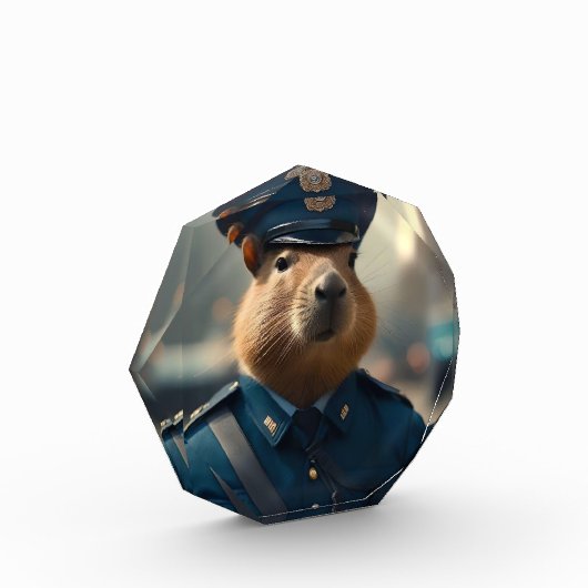 キャピバラ保将校の平和。 フォトブロック (左)