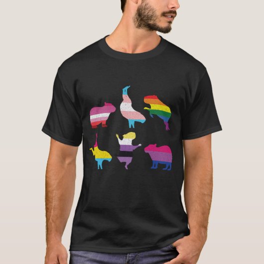 キャピバラLGBTQレインボーウォーターピッグトランスジェンダープライド Tシャツ (正面)