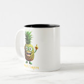 キャプテンPineBeardコーヒーマグ – Pineapple Empire ツートーンマグカップ (正面左)