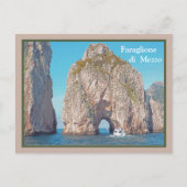 キャプリーにボートで行く(アーチ型の岩を通過) ポストカード (正面)