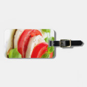 キャプレスサラダ。トマトとモッツァレラの切り身 ラゲッジタグ (正面横)