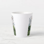 キャベツパッチに入ったウサギ カフェラテマグ (正面)