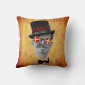 キャポカッコいい枕！ クッション (裏面)