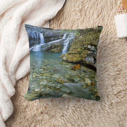 キャメロン滝ズインウォータートンレイクスナショナルパークイン クッション (ブランケット)