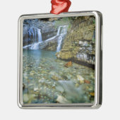 キャメロン滝ズインウォータートンレイクスナショナルパークイン メタルオーナメント (左)