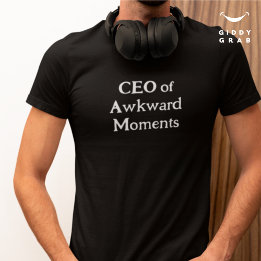 キャラクターおもしろい引用文CEO of Kickness Moments Tシャツ