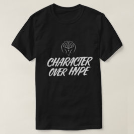 キャラクター・オーバー・ハイプ - イスラム教徒の男性向けストリートウェア Tシャツ