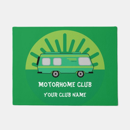 キャラバンとモーターホームクラブコーヒーマグキーチェーンド ドアマット (正面)