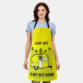 キャラバンアートギフト愛するキャラバン エプロン (着用した状態)