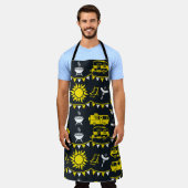 キャラバンキャンピングデコール エプロン (着用した状態)