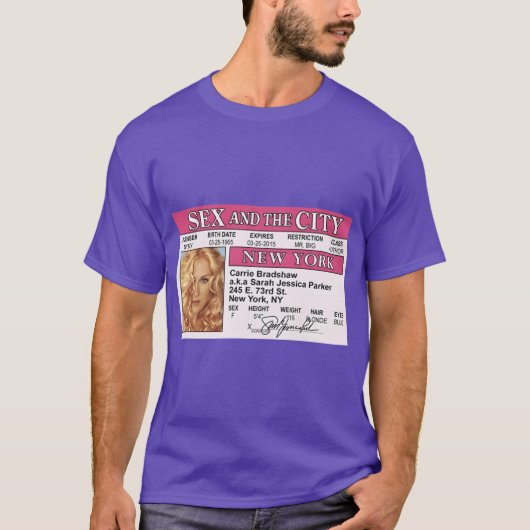 キャリー・ブラッドショー SATC アイディー フレンズ Tシャツ (正面)
